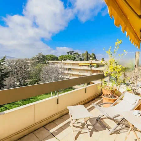 Le Chateau De La Pinede Ap4198 By Riviera Homes Juan-les-Pins